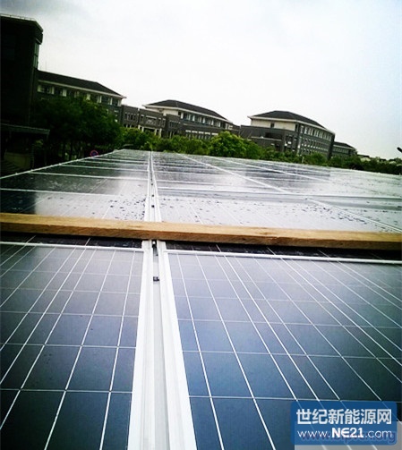 上海海洋大学校园停车声顶棚安装太阳能光伏系
