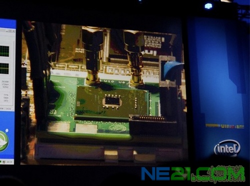 在日前的秋季IDF大会上,英特尔于主题演讲期间演示了一套采用太阳能供电的PC系统,这套PC系统运行微软Windows操作系统,基于其未来的Haswell微架构。