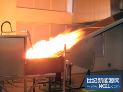 海润光伏晶硅组件在TUV SUD实验室进行防火性能测试