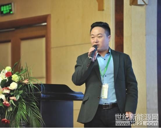 第九届(郑州)家用光伏系统推广会在郑州成功举办 第九届(郑州)家用光伏系统推广会在郑州成功举办