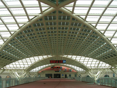 青岛火车站：国内首个非晶硅BIPV大型项目