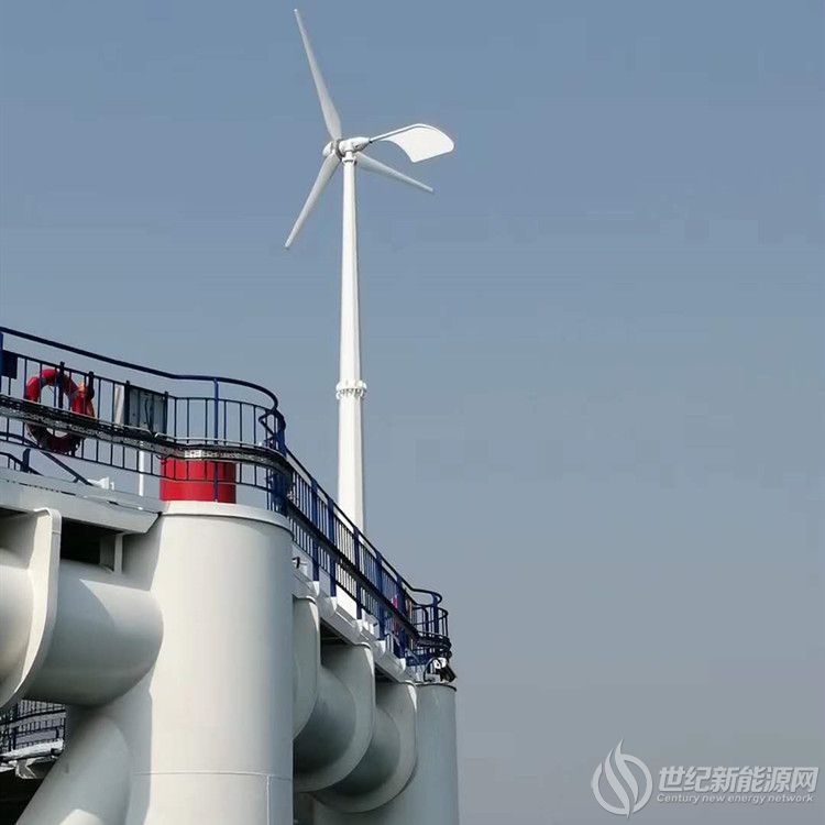 中小型风力发电机内蒙古风力发电机低速永磁发电机三叶片 供应产品 德州蓝润新能源科技有限公司