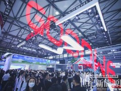 首秀走“红”  固德威光电建筑生态系统亮相SNEC