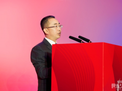 华为侯金龙：铸就高质量，激发AI潜能，开启全面构网新时代