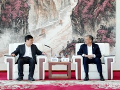 倪真与正泰集团董事长南存辉会谈，双方就深化新能源、零碳园区、算电协同等领域合作深入交流