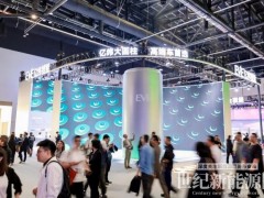 北京车展直击：6米“超级大圆柱”亮相，亿纬锂能成全球高端车企“必选项”