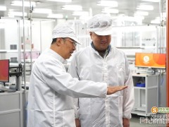 光泰同辉 智启新篇 ｜ 阳光能源携手正泰安能，锦州基地升级后首片组件下线